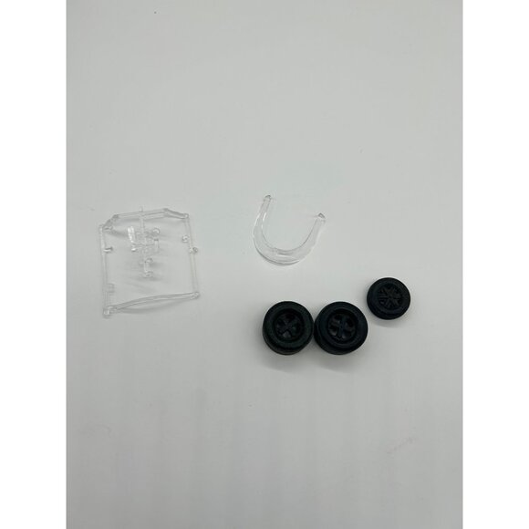 AMT Ertl 1989 Batman Batmobile 1/25 Model Kit 6877 Open Box - Picture 5 of 7